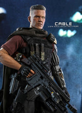 Load image into Gallery viewer, Marvel Deadpool 2 Cable 1/6th Scale Collectible Figure MMS 583
