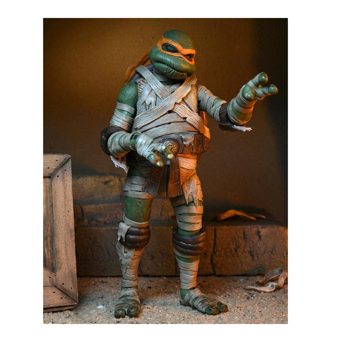 NECA TMNT Universal Monsters Michelangelo As The Mummy 7" Scale Ultimate Action Figure