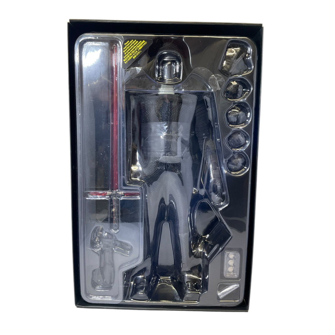 Star Wars 7 Force Awakens -  Kylo Ren 1/6th Scale - Hot Toys Action Figure