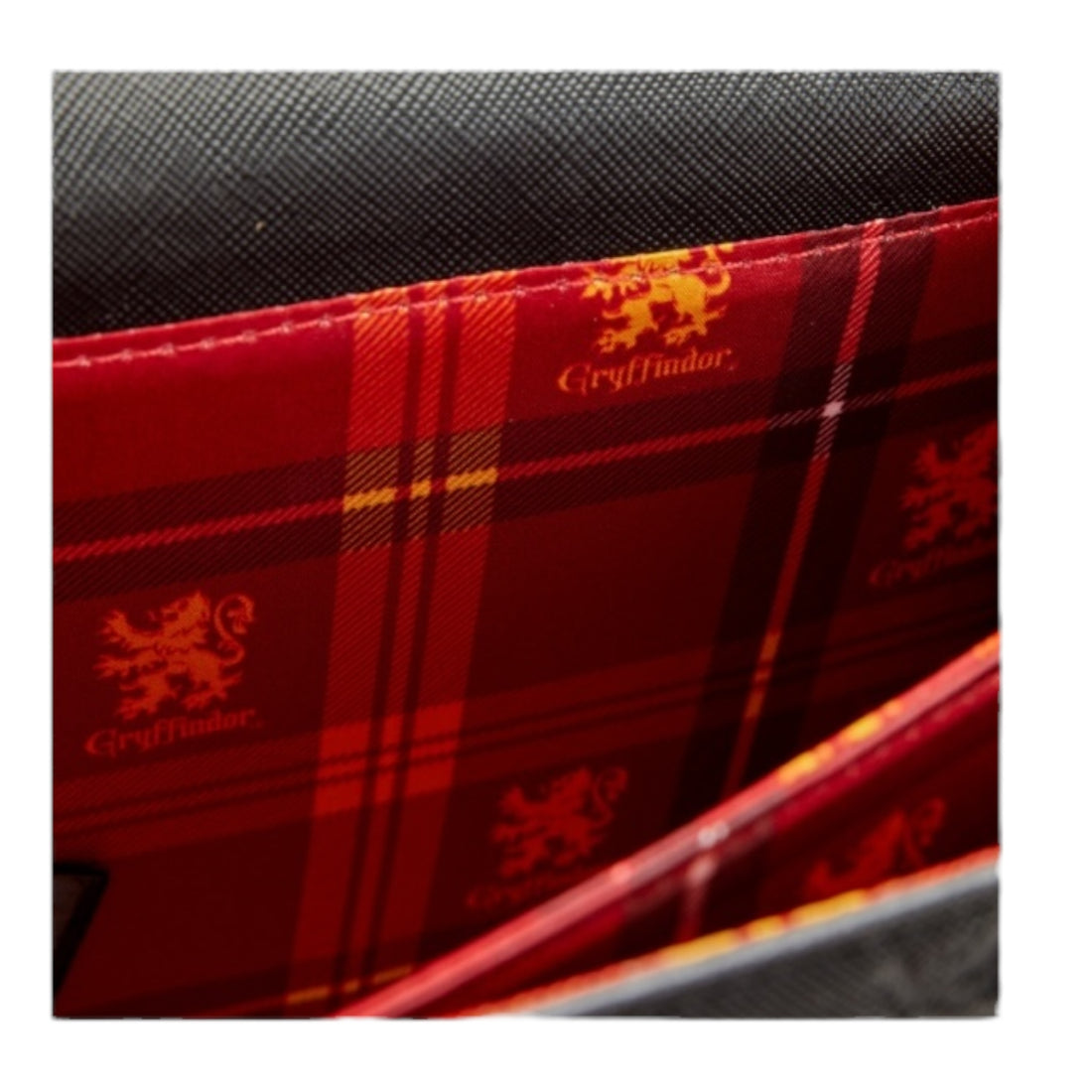 Loungefly Harry Potter Gryffindor Chain Strap Crossbody Bag