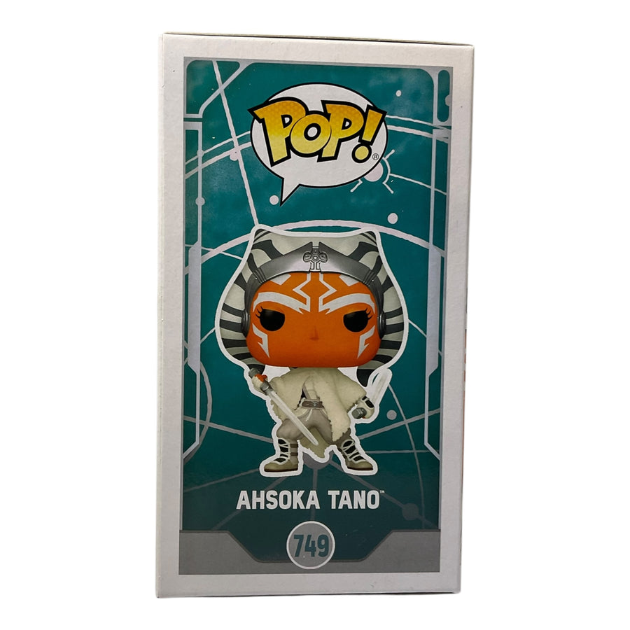 Star Wars #749 Ahsoka Tano Funko Pop (Imperfect Box)