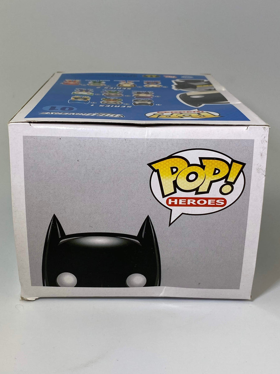 DC Universe #01 Batman (Blue, Metallic) 2010 SDCC Exclusive Funko Pop